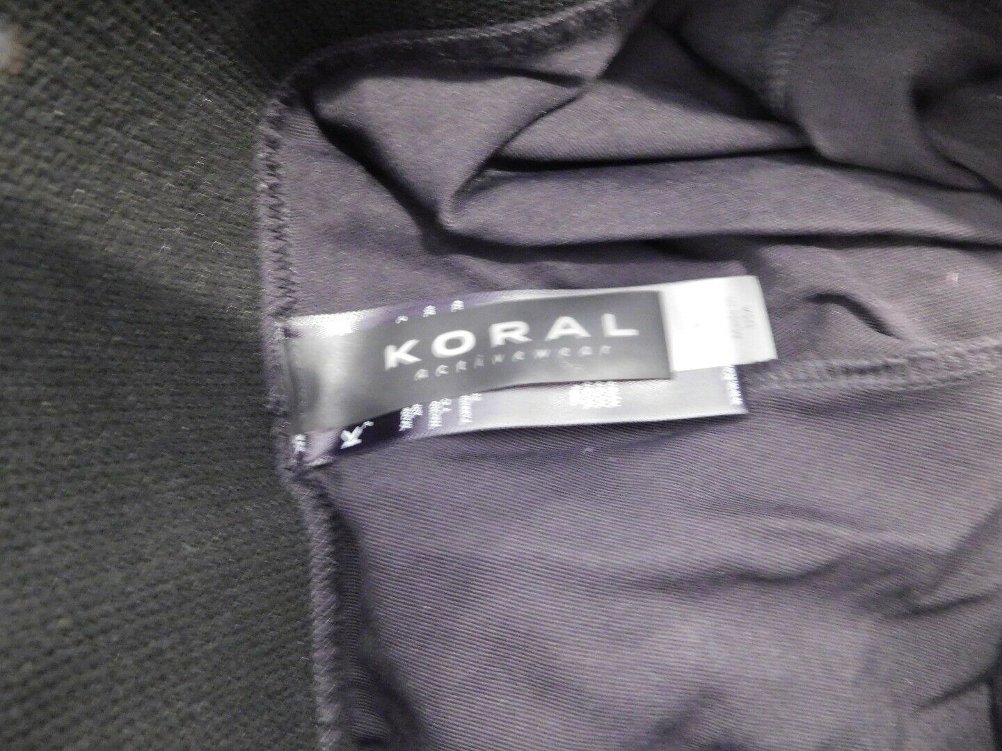 KORAL ACTIVEWEAR Woman's Black Cropped Legging Pant Sz S - Image 7