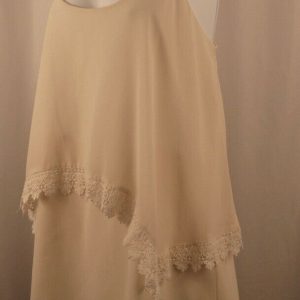 TOBI Women's Ivory Lace Trim Sleeveless Tiered Tunic Blouse Sz L