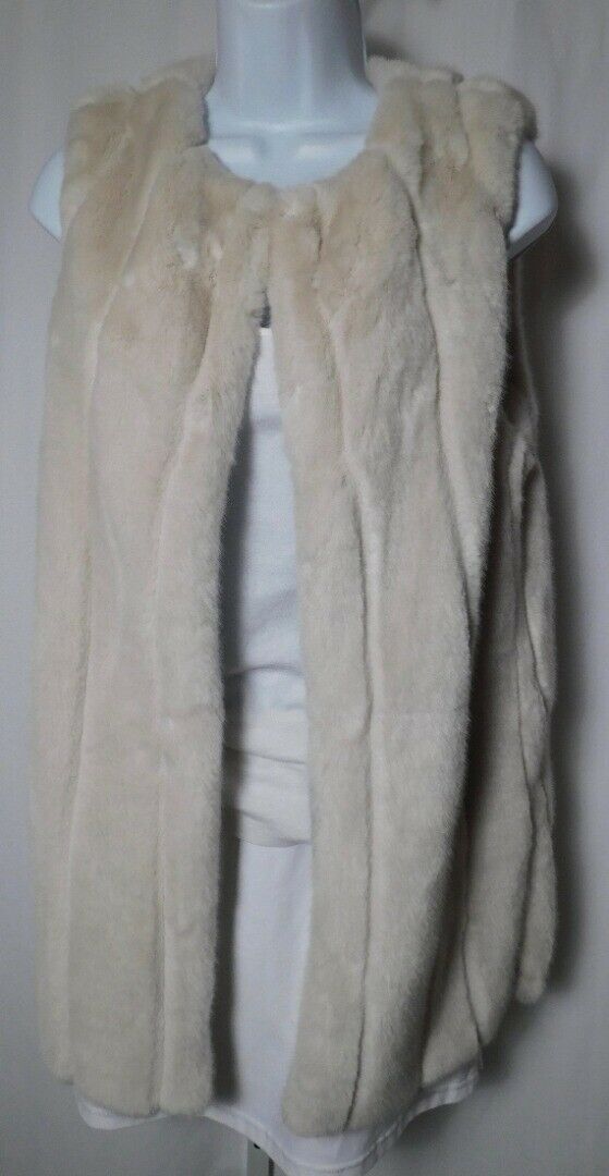 CALYPSO Women's Beige Faux Fur Crew Neck Sleeveless Vest Sz XS - Image 3