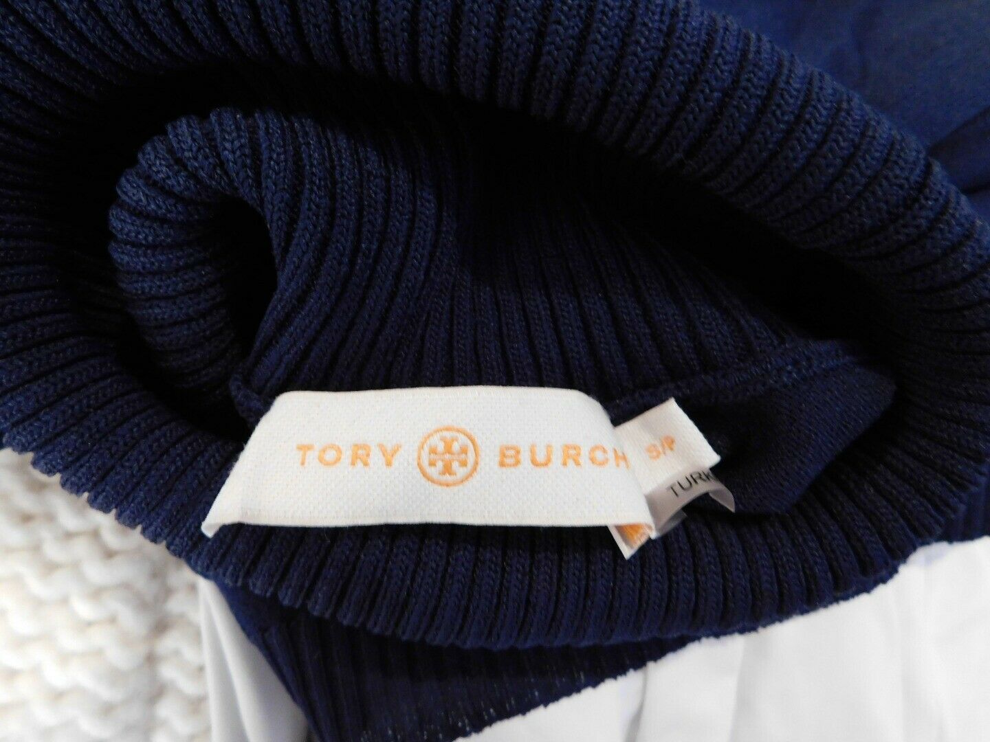 TORY BURCH Women's Navy Blue Thin Knit Turtleneck Sweater Sz S/P - Image 8