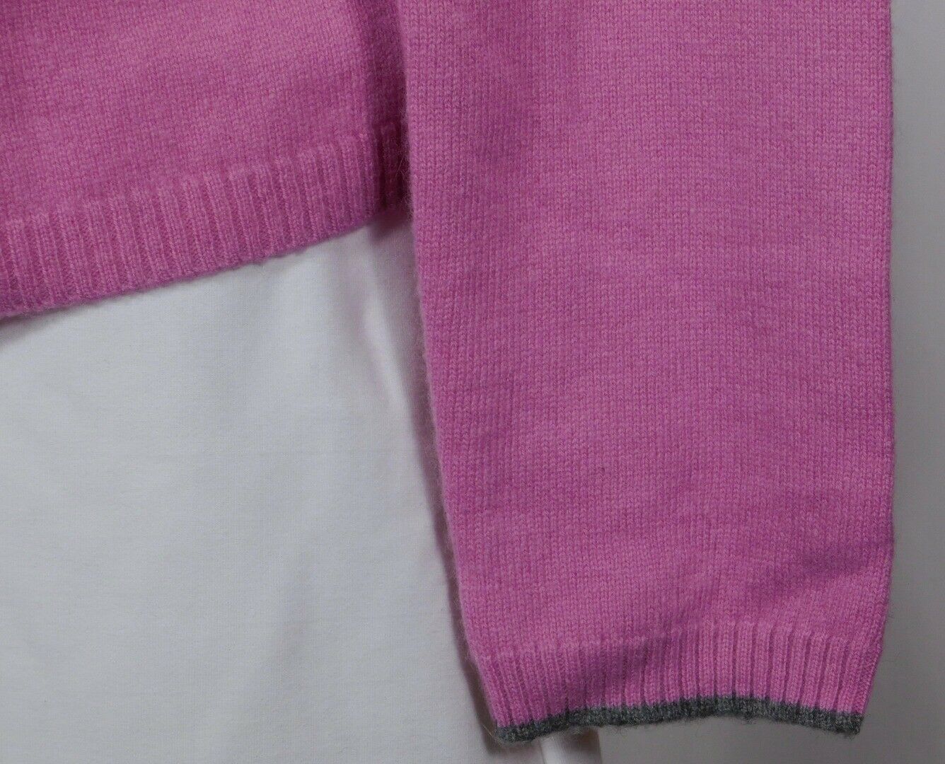 FAIR TRADE CASHMERE Pink Ski Design On Back V-Neck Cashmere Sweater Sz M ($180) - Image 5