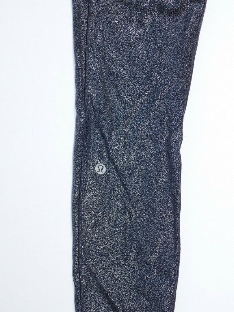 LULULEMON NWOT Woman's Black W Silver Metallic Thigh Pcokets Legging Pant Sz 6 - Image 7