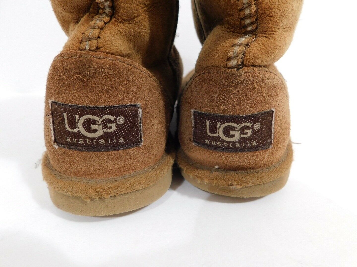 UGGS AUSTRALIA Children's Classic Short Brown Boots Sz 1 - Image 7
