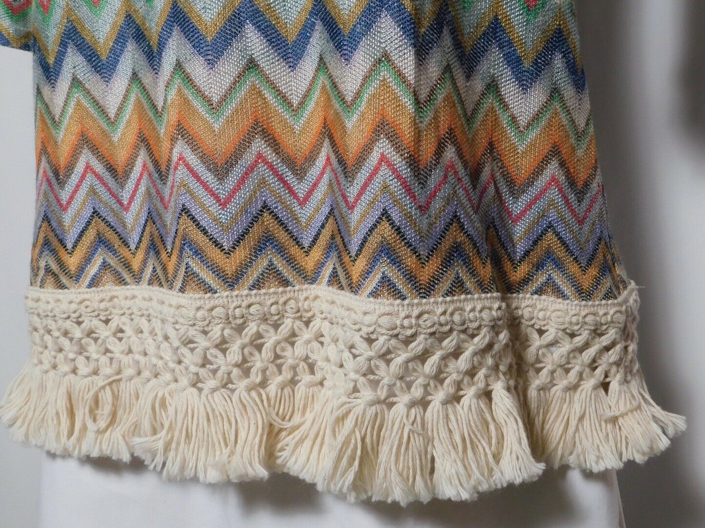 SARA CAMPBELL Women's Multi Zig Zag 3/4 Sleeve Fringe Trim Boat Nec Sweater Sz S - Image 5