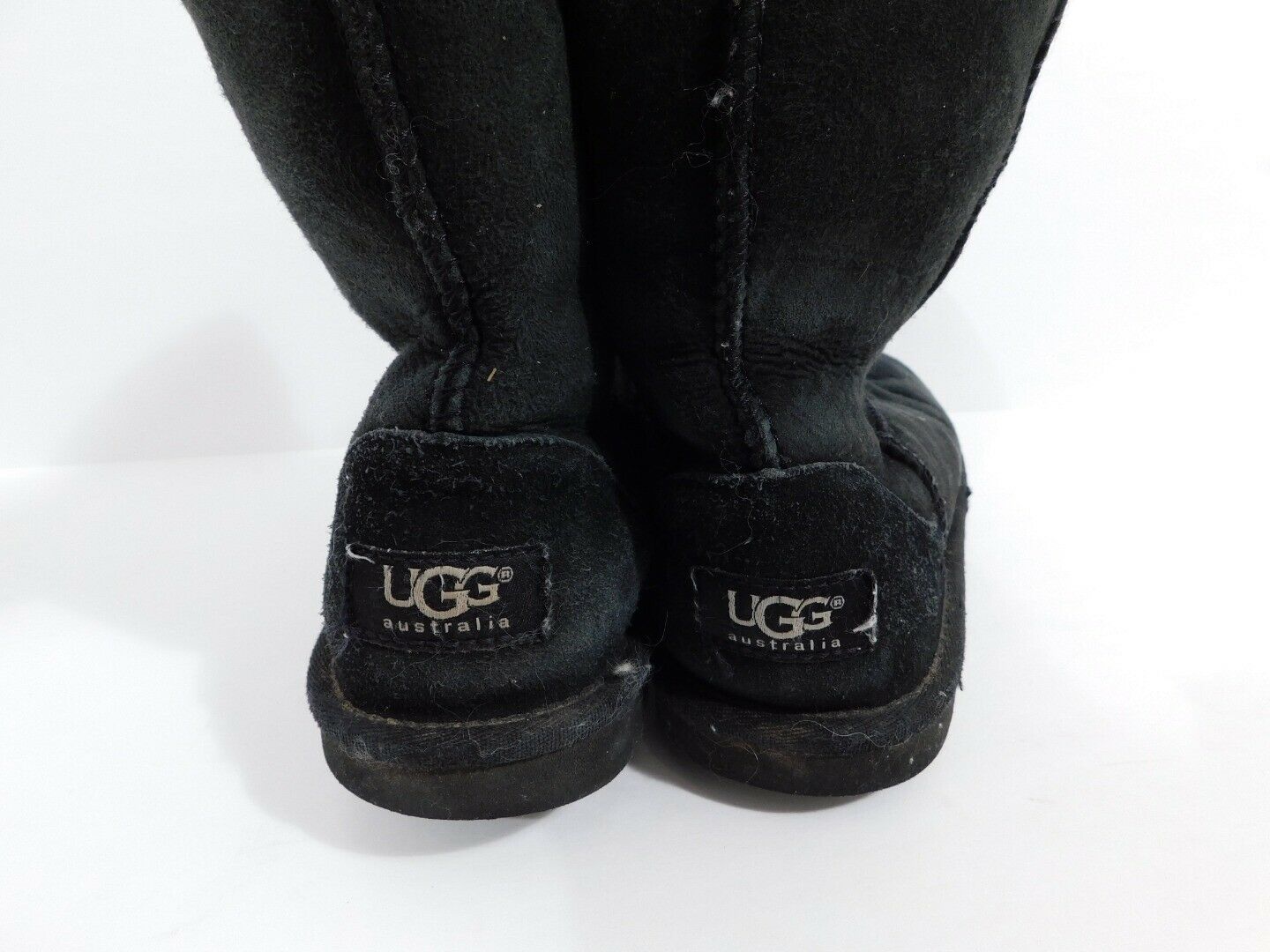 UGGS AUSTRALIA Children's Classic Short Black Boots Sz 3 - Image 5