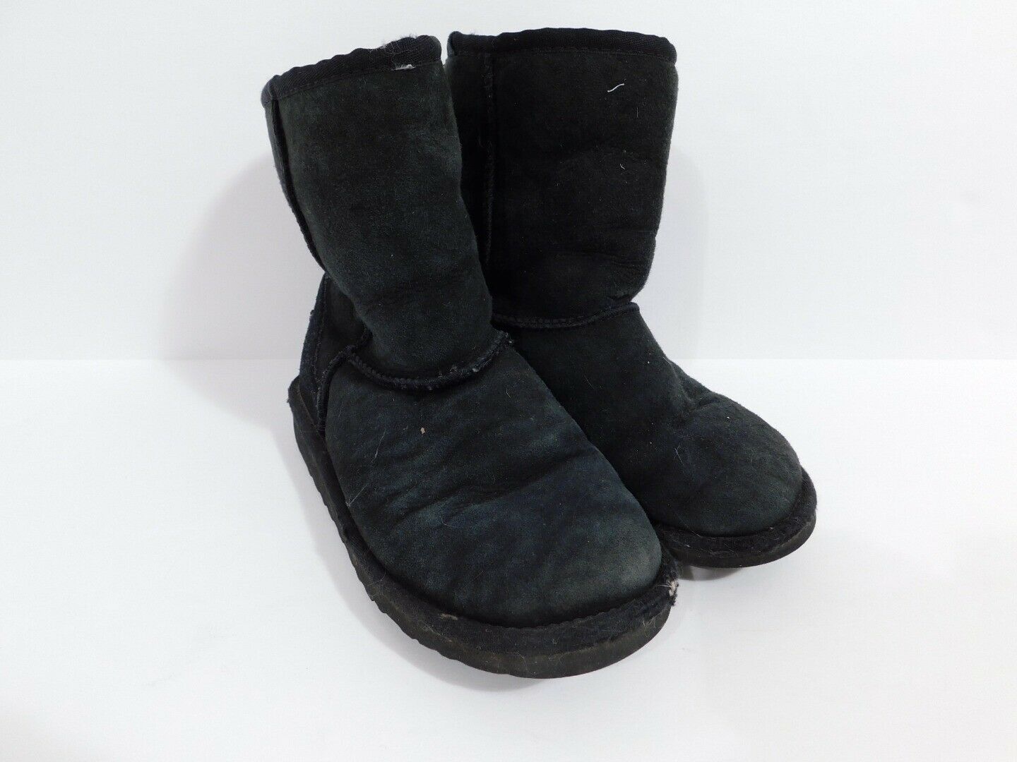UGGS AUSTRALIA Children's Classic Short Black Boots Sz 3