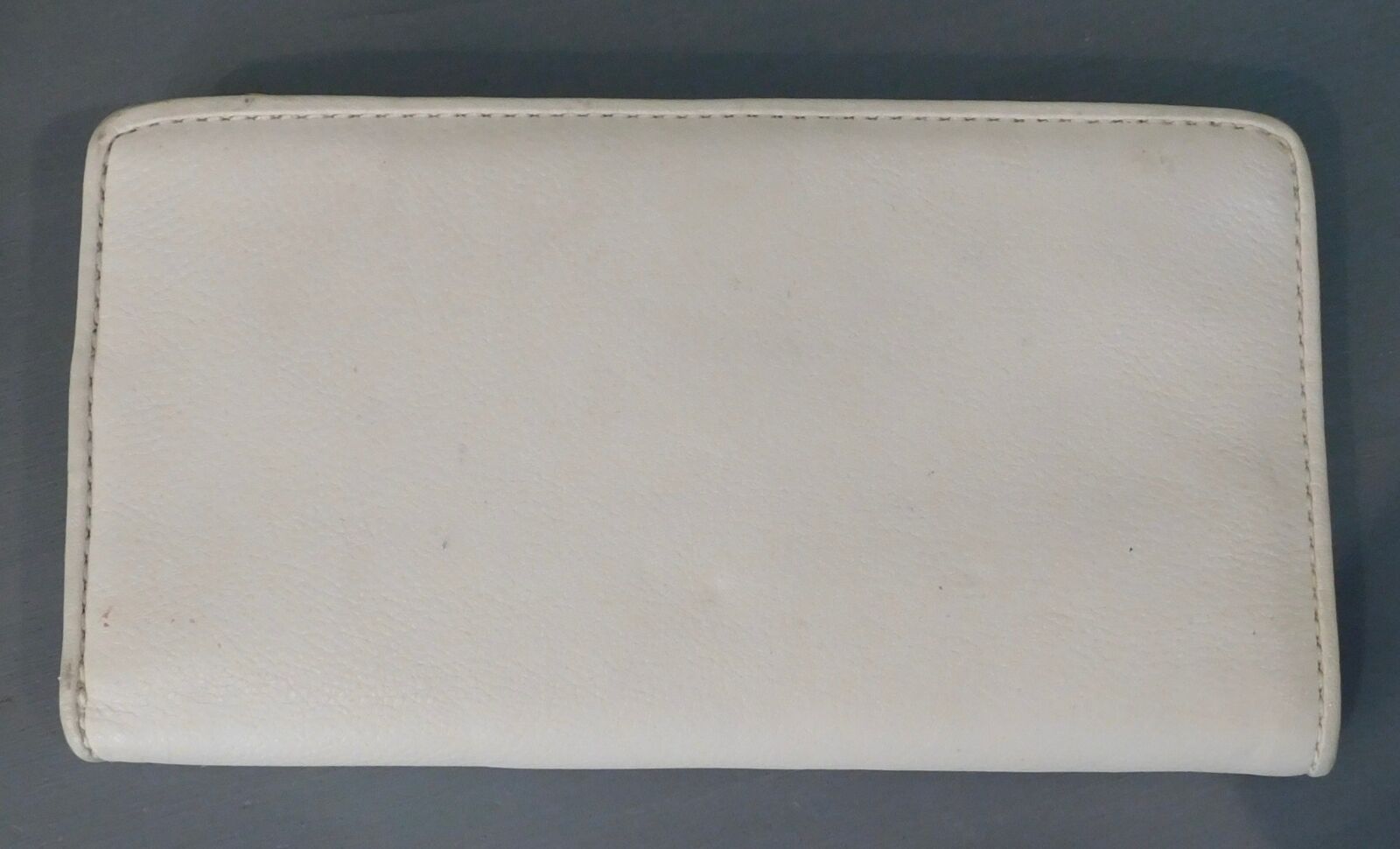 MICHAEL KORS Ivory Leather Snap Close Coin And Card Storage Continental Wallet - Image 4