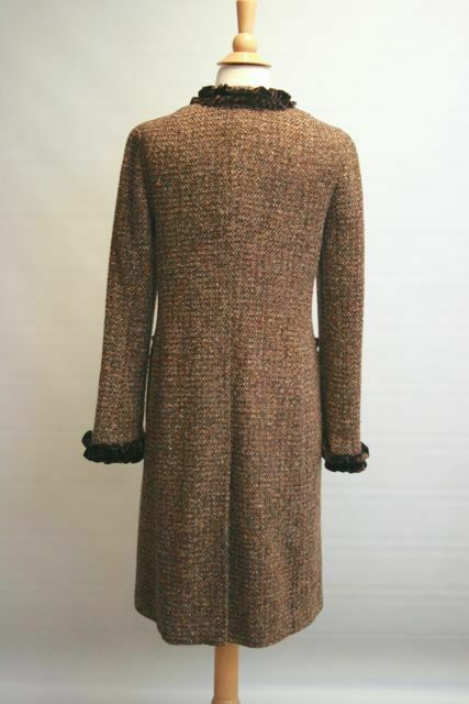 TORY BURCH Brown Wool Bouclette Tweed Car Coat w Velvet Cabbage Ruffle Trim SZ 4 - Image 4