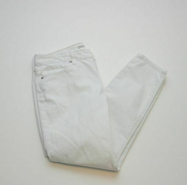 VINCE Skinny Ankle Crop Destroyed 5-Pocket White Jeans Sz 32