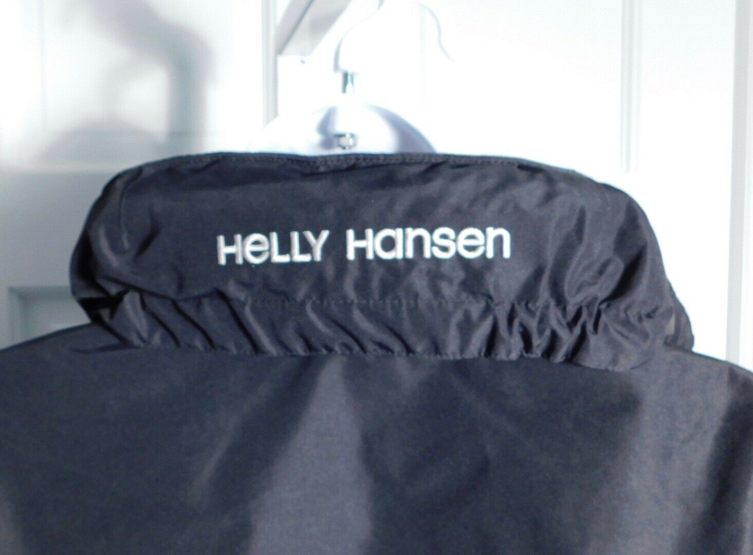 HELLY HANSEN Women's Black Full Zip Windbreaker Soft Shell Hooded Jacket Sz M - Image 5
