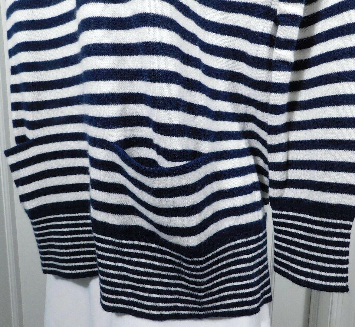 J CREW 100% CASHMERE NWT Women's Navy & Ivory Striped Lace Up Back Sweater Sz S - Image 5