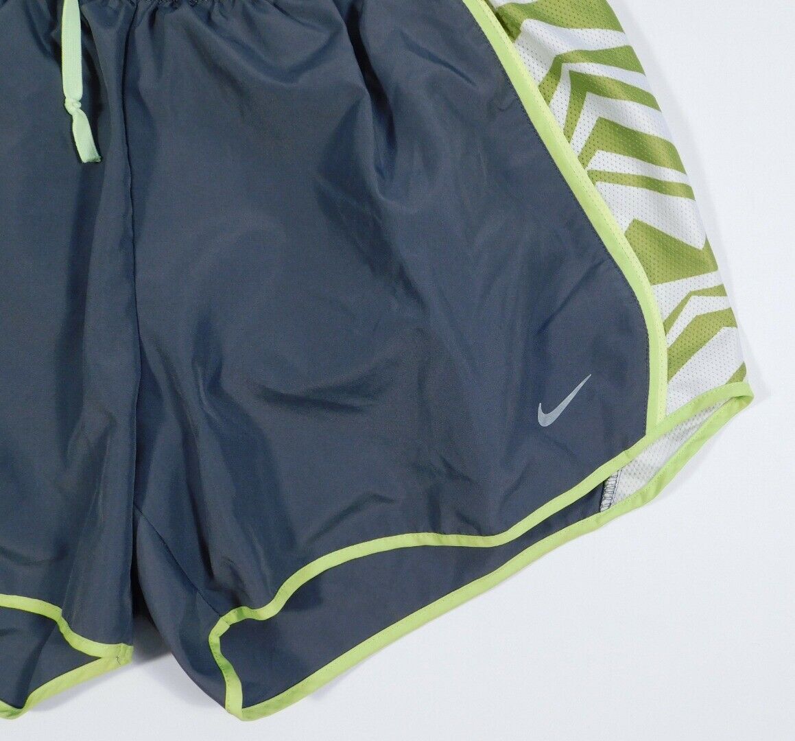 NIKE Women's Dri-Fit Grey W Green Accent Running Short Sz M - Image 3