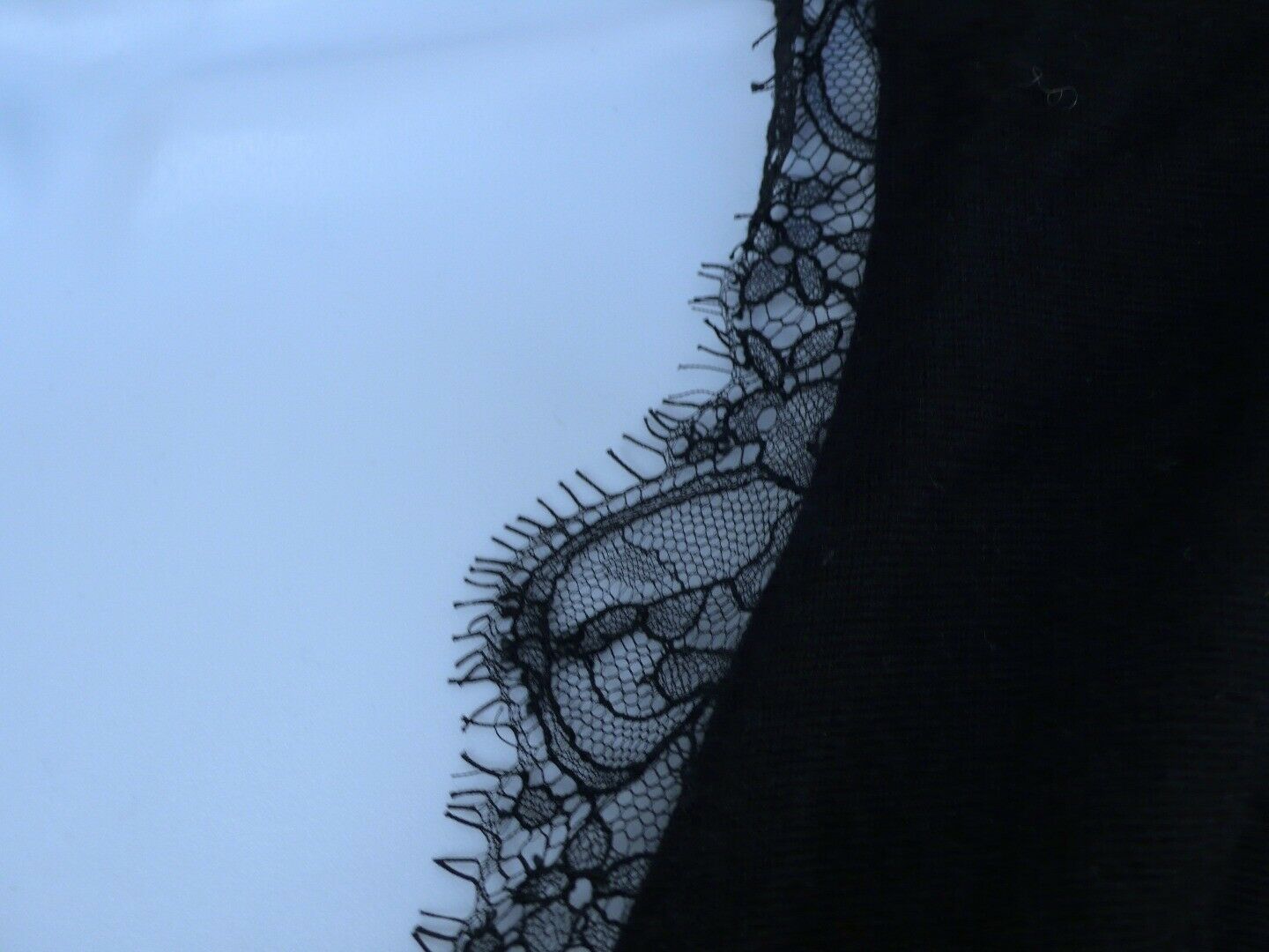 RALPH LAUREN BLACK LABEL Black Cashmere Silk Lace Trim Wrap Sweater Sz M - Image 4