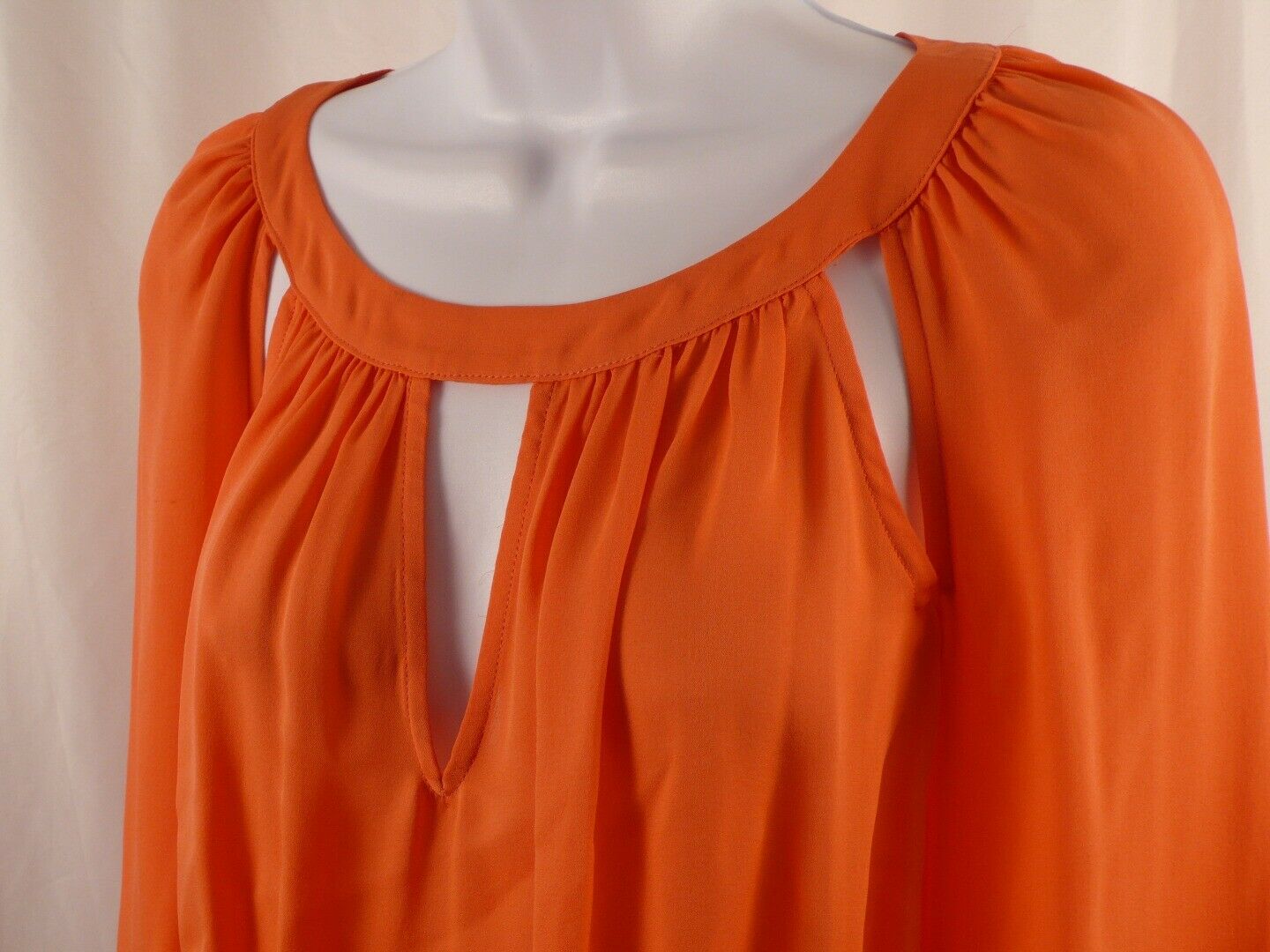 RAMY BROOK Women's Orange Key Hole Long Sleeve Silk Blouse Sz XS - Image 5