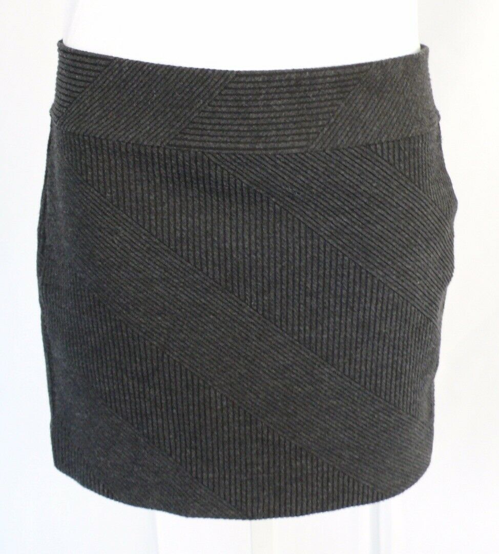 HI-LINE BY MADEWELL Charcoal Gray Ribbed Knit Straight Mini Skirt Sz XS - Image 3
