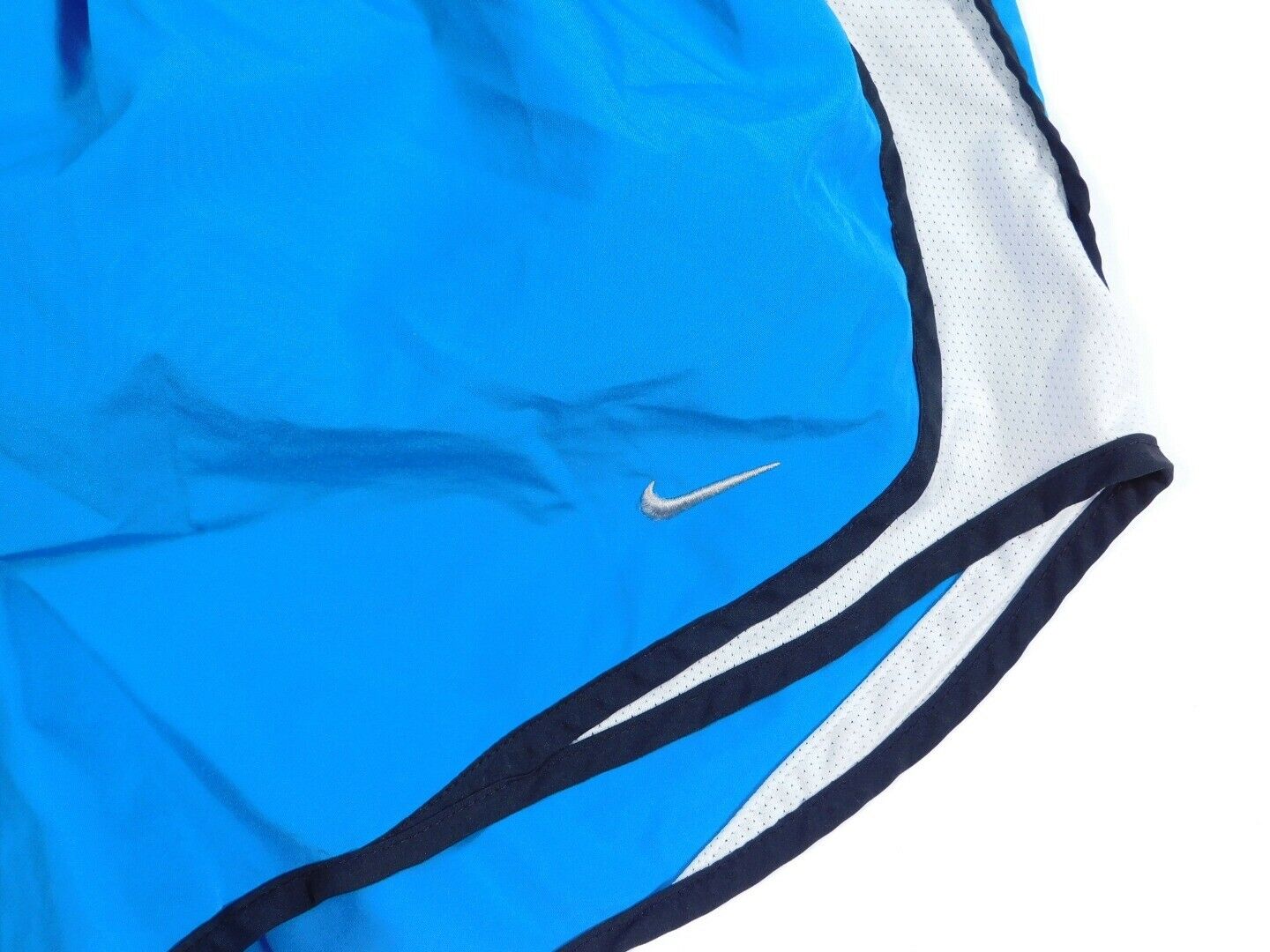 NIKE Women's Dri-Fit Turquoise Blue W Black Trim White Accent Running Short Sz M - Image 3